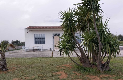 Chiaramonte Gulfi Villa | Villa surrounded by greenery with pool exclusive use in Sicily