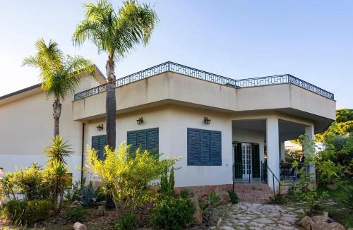 Marinella di Selinunte Villa | Villa Templi with Pool Air Conditioning Wi-Fi