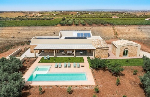 Castelvetrano Villa | Villa Terracotta - villa with private pool