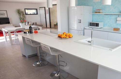 Marina di Ragusa Villa | Villa Thetis with pool and sea view