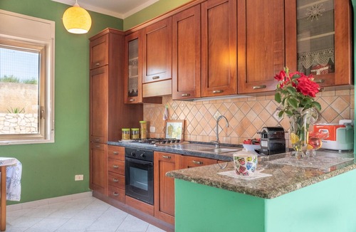 Montallegro Villa | Villa 'Tre S' with a view of the sea, a garden, and Wi-Fi
