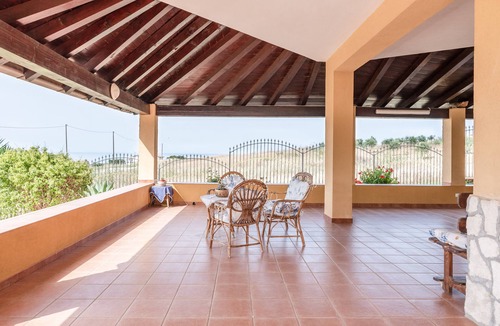 Montallegro Villa | Villa 'Tre S' with a view of the sea, a garden, and Wi-Fi