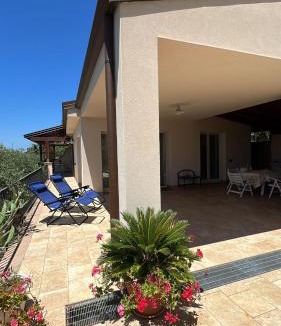 Piane Vecchie Apartment | Villa Valentina