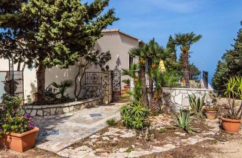 San Vito Lo Capo Apartment | Villa Verde con vista sul mare