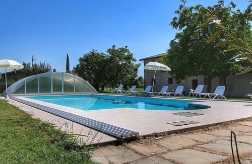 Santa Maria degli Angeli Villa | Villa Verde Luna: A characteristic and welcoming two-story age-old farm house surrounded by the greenery, with Free WI-FI.