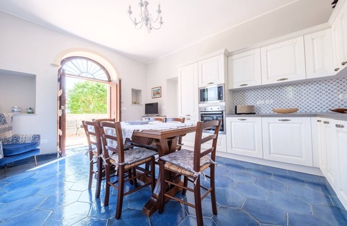 Sorrentini Villa | Villa 'Villamonte Colonna' with Sea View, Wi-Fi and Air Conditioning