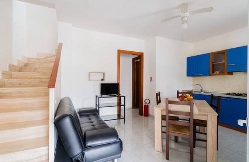 Torre dell'Orso Villa | Villa Vittoria: 13 Guests, Private Pool, Wi-Fi & Air Conditioning