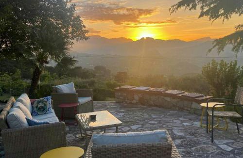 Termini Imerese House | Villa With 360 Panoramic Sea Views And A Jacuzzi