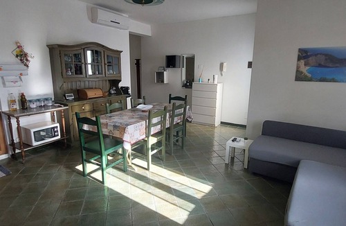 Solfarelli Villa | Villa with Garden and Private Parking on the Promenade of Campofelice di Roccella