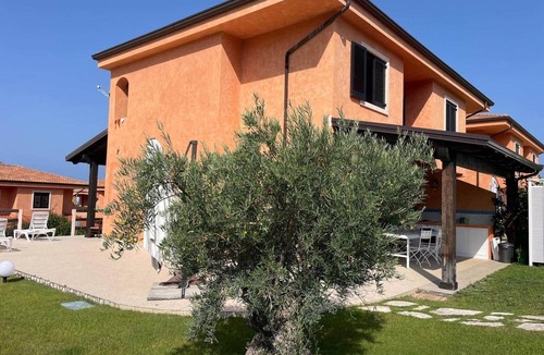 Belvedere Marittimo House | Villa with garden in Belvedere Marittimo