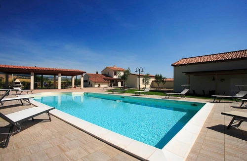 Piancastagnaio House | Villa with private pool in Piancastagnaio