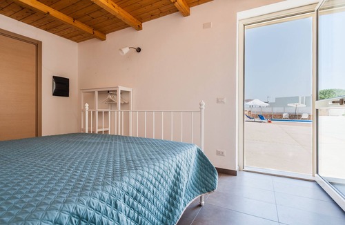 Marina di Ragusa Cabin | Villa with swimming pool ideal for families