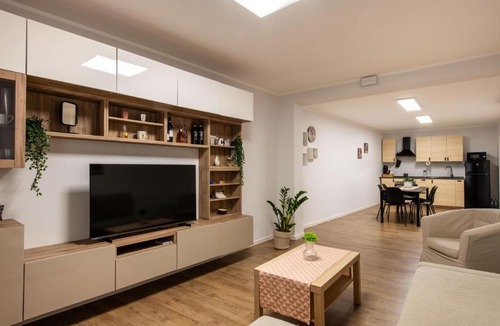 Ruggero Settimo Apartment | Villareale Flat - Free Parking Palermo City Center