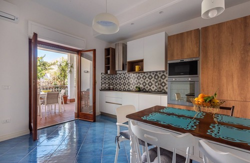 Partanna House | Villetta Althea a Mondello by Wonderful Italy