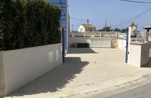 Alcamo Marina Villa | Villetta Azzurra is a structure located in the heart of Alcamo Marina.