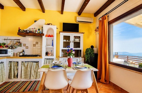 Alcamo Ski Chalet | Villetta Bonifato with breathtaking views of the Gulf of Castellammare