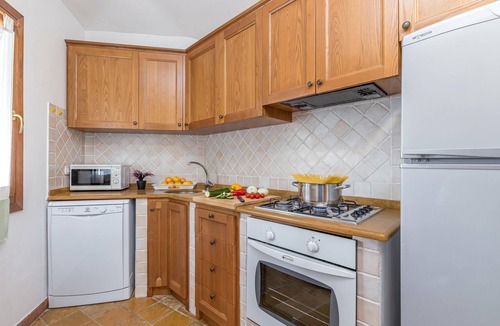 Baia Caddinas Villa | Villetta Franca 100m From The Beach, Golfo Aranci, Italy