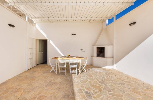 Sant'Isidoro House | Villetta Ondablu by BarbarHouse