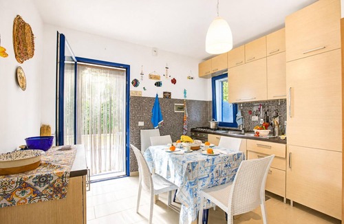 Boncore Villa | Villetta Pino Pool & Sea w/Terrace, Nardò, Italy