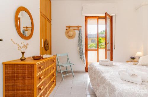 Scaro-Reggio-Scornavacca-Vardano Apartment | Villetta see view, terrace, garden