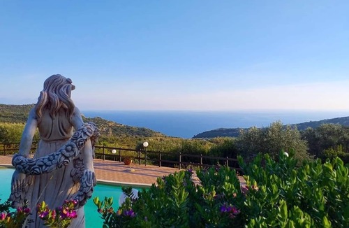 Marina Di Camerota Ski Chalet | Villino Afrodite- Resort Paradise