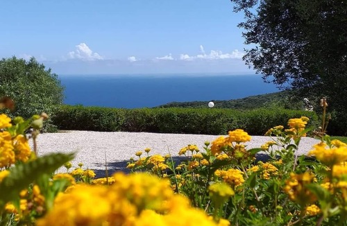 Marina Di Camerota Ski Chalet | Villino Afrodite- Resort Paradise