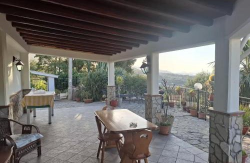 Termini Imerese House | Villino Eurako, villa in riserva naturale in montagna, a 5 Min dal mare