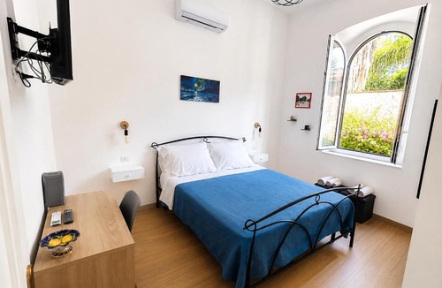 Mondello Villa | Villino Tecla Mondello