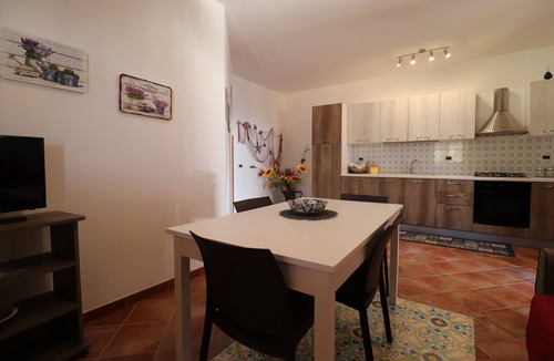 Castelluzzo Apartment | Vincenzo House