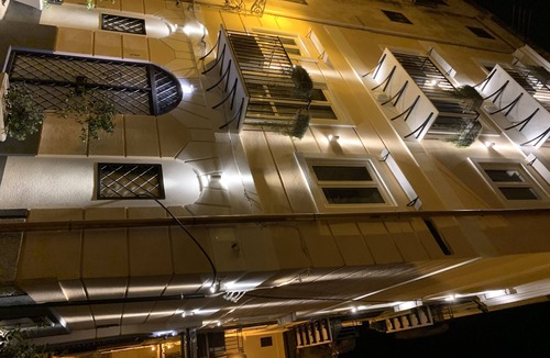 Monte di Pieta House | Vucciria suite behind the cathedral