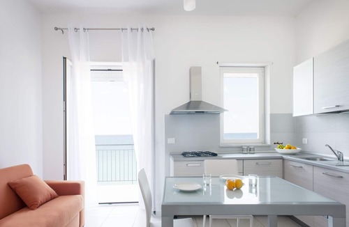 Capo d'Orlando House | Vuelle Residence