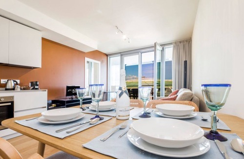 Genoa Apartment | Waterfront Lux | 2BR | A/C| Wifi| Parking By Tilo