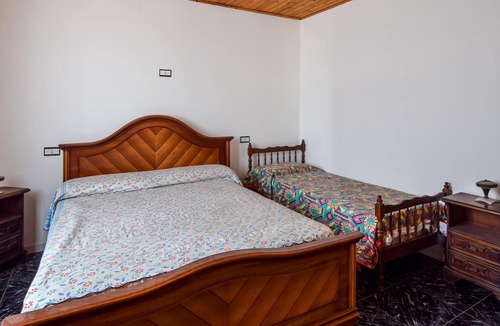 Gioia Tauro Apartment | Welcome to this vacation apartment with sea view near Gioia Tauro.