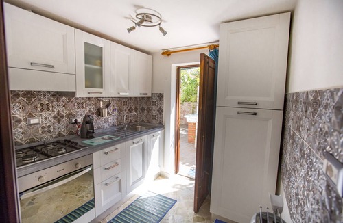 Pollina Apartment | White House "Rais" apartment in villa on the sea near Cefalu '