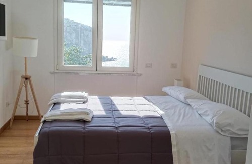 Vico Equense Apartment | White Stylish Apartments 2