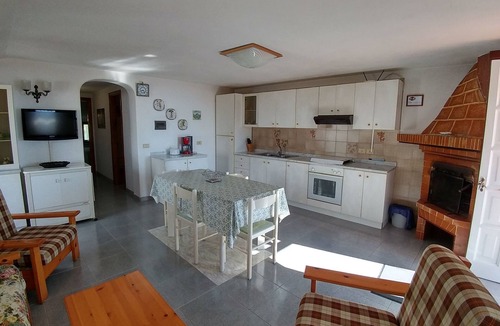 Fiaiano Apartment | Wohnung mit großer Terrasse und Meerblick by Interhome