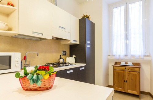 Testaccio Apartment | Wonderful Island in the center of Rome: Davide Hjemmestyre