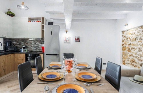 Pergole Villa | Wonderful private villa for 6 guests with A/C, WIFI, TV, terrace, pets allowed and panoramic view