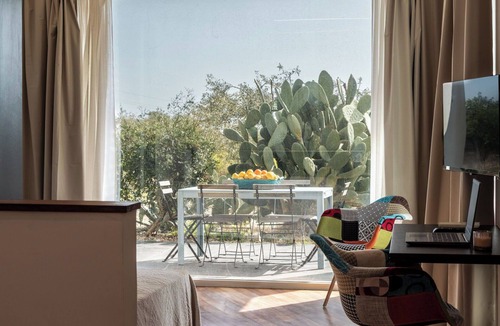 Noto Villa | Wonderful private villa for 8 guests with private pool, WIFI, A/C, TV, patio and panoramic view