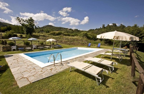 Pieve di Chio Villa | Wonderful private villa for 10 guests with private pool, WIFI and TV, close to Cortona