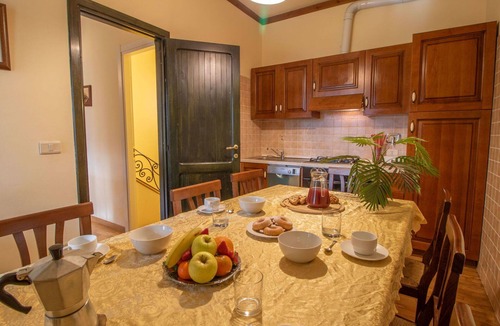 Casenuove Villa | Wonderful private villa with private pool, A/C, WIFI, TV, patio, pets allowed and panoramic view