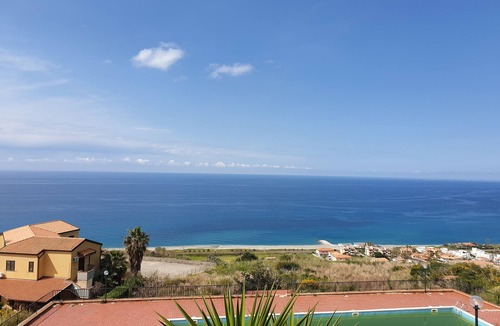 Bonifati House | Wonderful vacation home with sea view in Calabria Bonifati with Pool