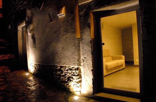 Montalbano Elicona House | Yuba - Aragon home holiday