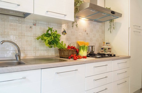 Zafferana Etnea Apartment | Zafferana's Pool Retreat