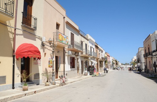 San Vito Lo Capo Hotel | Zefiro Rooms & Breakfast