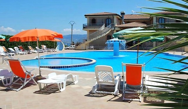 1 bedroom amazing apartment in Briatico