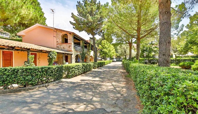 1 bedroom awesome home in Sangineto