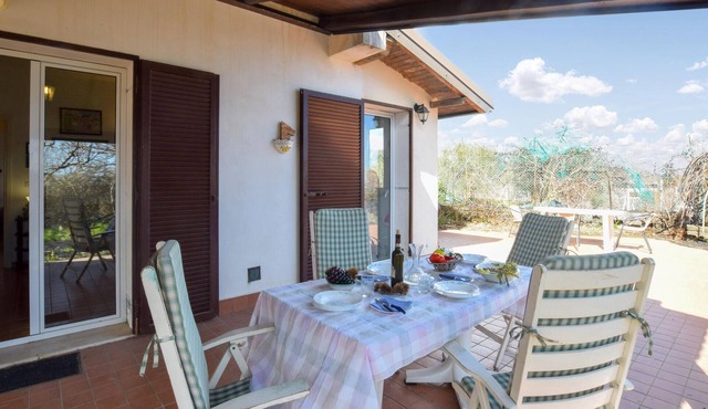 1 bedroom awesome home in Caselle