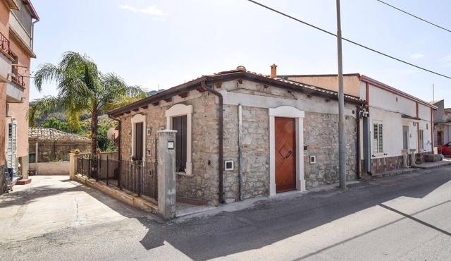 1 bedroom cozy home in REGGIO CALABRIA