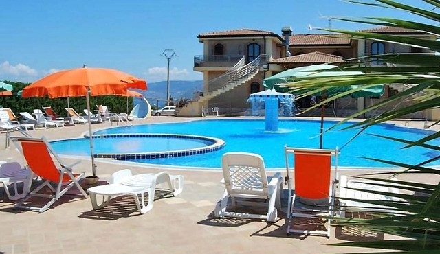 1 bedroom gorgeous apartment in Briatico